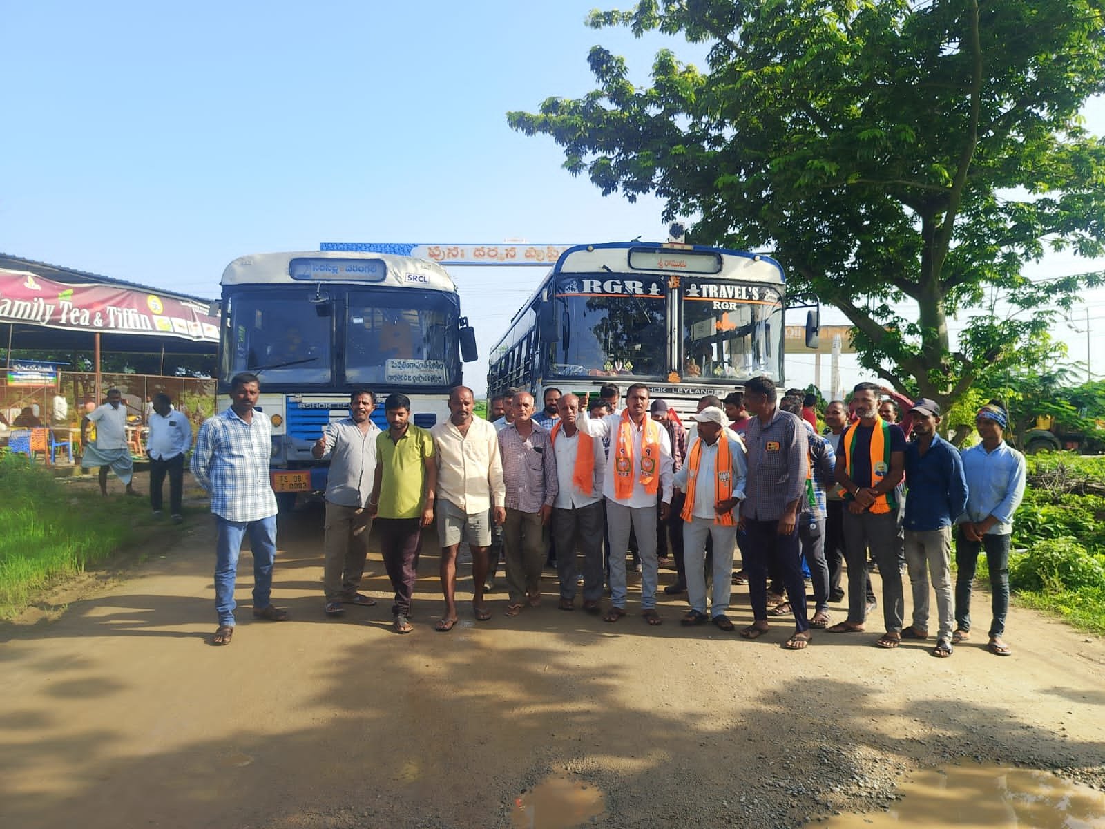 పెద్ద లింగపూర్ - అనంతగిరి పోచమ్మ ఆలయ రోడ్డుకు నిధులు కేటాయించాలి : బీజేపీ  - Additional Image