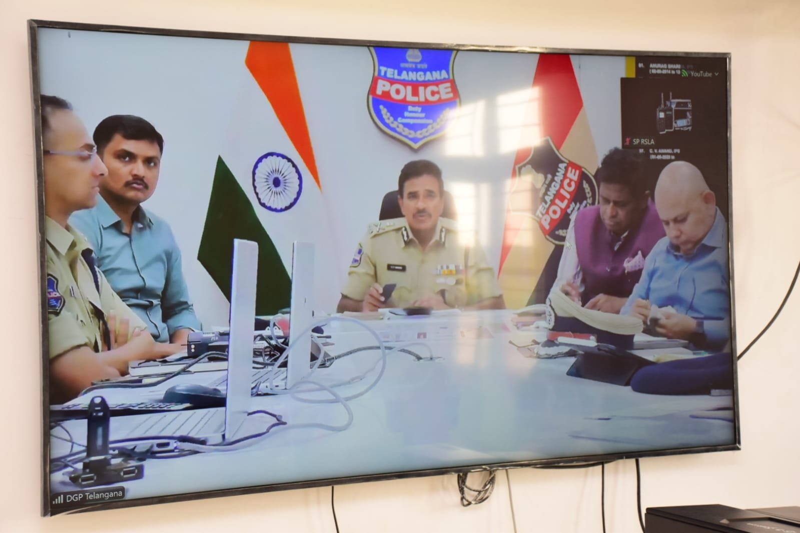 ప్రశాంత వాతావరణంలో గణేష్ ఉత్సవాలు నిర్వహించాలి: డీజీపీ సీవీ ఆనంద్ 
