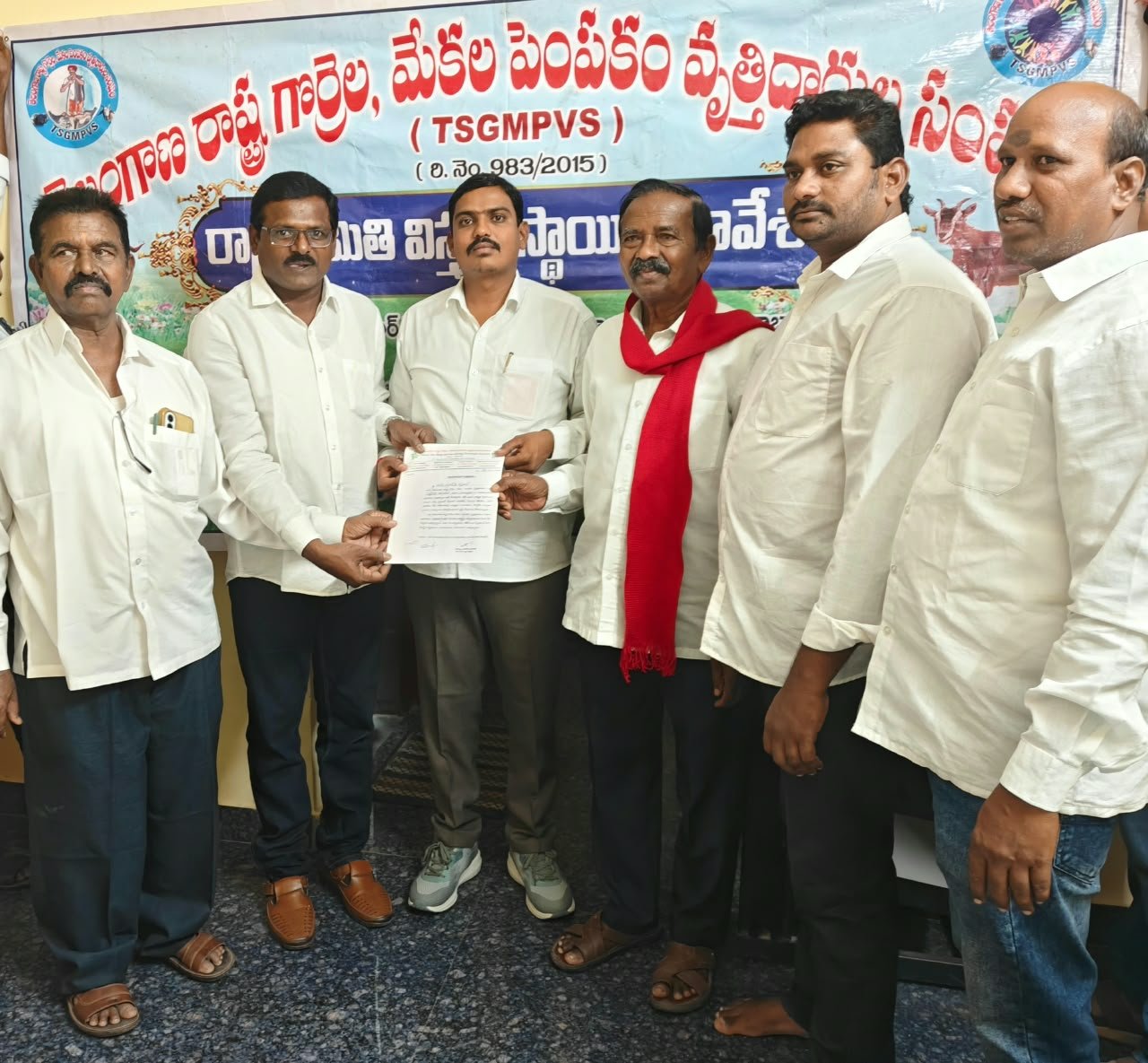 జీఎంపీవీఎస్‌ సిద్దిపేట జనగామ జిల్లాల ఇంచార్జిగా అందె అశోక్  - Additional Image